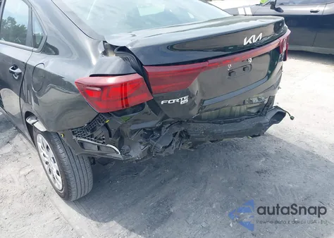 2024 Kia Forte Lx из США, поврежденный, VIN 3KPF24AD6RE753274